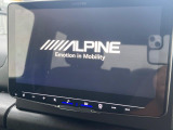 【ナビゲーション】目的地までしっかり案内してくれる使いやすいナビ。Bluetooth接続すればお持ちのスマホやMP3プレイヤーの音楽を再生可能!毎日の運転がさらに楽しくなります!!