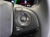◆アダプティブクルーズコントロール◆予め設定した車速内でクルマが自動的に加減速。前走車との適切な車間距離を維持しながら追従走行します。【LKAS】車線維持支援システムでステアリング操作を支援。