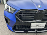 また、BMW正規認定中古車は、エマージェンシーサービスが自動付帯。24時間365日、皆様のカーライフをサポート致します。確かな安心のうえで、「駆けぬける歓び」をご堪能ください。