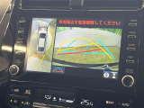 【パノラミックビューモニター】専用のカメラにより、上から見下ろしたような視点で360度クルマの周囲を確認することができます☆死角部分も確認しやすく、狭い場所での切り返しや駐車もスムーズに行えます。