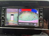 駐停車には便利なアラウンドビューモニター搭載。サイドモニターの切り替えも可能です。