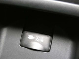 ノートパソコンなど家庭用電源の電化製品が100Wまで使用できます。