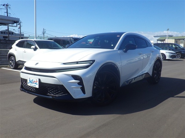 クラウンスポーツ 2.5 Z E-Four 4WD