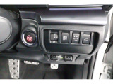ETCは&rdquo;スツキリ&rdquo;ビルトイン!高速道路では必需品のアイテムです!LEDアクセサリーライナーのSW等を配置しております。