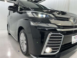 フォグランプ装着車です。暗い夜道の車両前方を明るく照らします