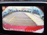 ●ガイドライン付きバックカメラ:不安な駐車もこれで安心!ガイドライン付きなので狭い箇所での駐車もラクラクです!