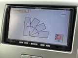 停車中にTVや映像コンテンツを楽しめる機能です。長距離移動の休憩時などに、リラックスした時間をお過ごしいただけます。安全運転を心がけましょう。
