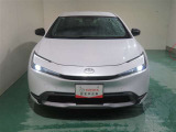 明度の高いLEDヘッドライトで、夜間の運転も安心です。