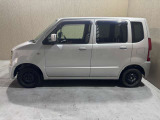 お求めやすいい価格帯のお車ですが状態重視で仕入れを社長自ら行っております。