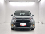 大きすぎず、小さすぎず、運転もしやすくシートアレンジも多彩で、どの世代の方にも気に入っていただけるお車です♪