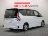 セレナ 2.0 ハイウェイスターV 4WD 