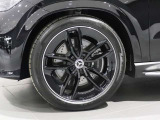 ナイトエディション専用AMG22インチブラックAWになります