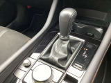 MTモード付です!MT感覚でシフトチェンジできます。MT車が少なくなってきた現在に面白さを取り入れた装備です。走る歓びを!