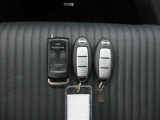 ノートオーラ 1.2 G FOUR レザーエディション 4WD 