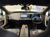 BMW専門のメカニックが、100項目にも上るポイントを徹底的にチェック。交換基準に達した部品があれば、弊社負担にて交換後、お客様へご納車致します。
