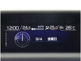 「時計」や「燃費」などの基本画面を表示させるほか、「時刻/日付」設定などの各種項目の設定(カスタマイズ)が行えるマルチファンクションディスプレイです。