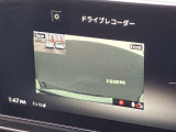 車内と後方のドライブレコーダーでございます!万が一に映像もドライブの思い出も記録できますよ♪