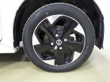 装着タイヤ(155/65R14)純正アルミホイール付き夏タイヤ