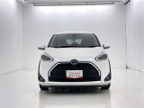 大きすぎず、小さすぎず、運転もしやすくシートアレンジも多彩で、どの世代の方にも気に入っていただけるお車です♪