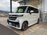 全方位モニター付メモリーナビゲーション スズキコネクト対応通信機装着車 フルセグTV 2WD 届出済未使用車 両側電動スライドドア パドルシフト 新品フロアマット