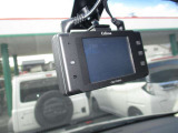当社には、電動四輪スクーターも取扱いをしてます。歩くのが大変な方、運転免許証の更新をあきらめた方、ぜひ乗ってみて下さい。あなたの足になります。簡単運転、免許不要です。お問合せ番号は 0778-52-1246まで!