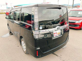 当店では軽自動車から普通車まで幅広くオールメーカーの車種・色・グレードを豊富に揃えております。