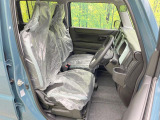 運転席シート廻りは使用感も少なく、良好な状態となっています。丁寧に使われていたことがよくわかりますね。