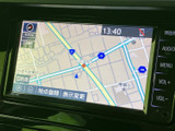 快適なドライブをサポートするナビゲーションシステム。オーディオと連携し、車内時間をより楽しく演出します。