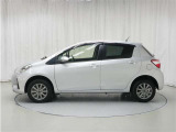 ヴィッツ 1.3 F 4WD 