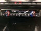 デジタル時代にふさわしいユーザーインターフェースであるMMIタッチレスポンスは、フラットな高解像度モニターで車両のセッティングやインフォテインメントを直感的に操作することが可能。