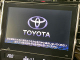 【純正9型ナビ】人気の純正ナビを装備。オーディオ機能も充実しており、Bluetooth接続すればお持ちのスマホやMP3プレイヤーの音楽を再生可能!毎日の運転がさらに楽しくなります!!
