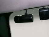 ドライブレコーダーは事故時の記録を残すと共に、安全運転の意識も高まります!!また旅行の思い出作りにも一役買いますね♪