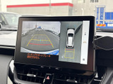 バックヤードモニターで駐車も安心。狭い道でも、後方確認がスムーズに行えます。安全な運転をサポートする機能が満載です。