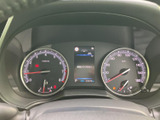 視認性の高いメーターで、運転に必要な情報をしっかり確認できます。洗練されたデザインで、運転するたびに心地よい気分になりますね。