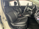 車を運転する際には運転席の存在は欠かせません。しっかりとチェックしたいポイントですね。