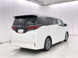 走りにこだわりながら収納力も持ち合わせたお車です。