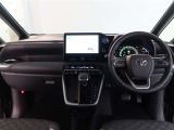 見通しのよいすっきりとした視界で、誰でも運転しやすいです。運転のしやすさは疲れにくさにも繋がりますよ♪