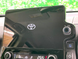 【10.5インチ ディスプレイオーディオ】大画面のディスプレイはAppleCarPlayやAndroidAutoが利用可能。大きな画面でスマホナビアプリ等が利用いただけます♪