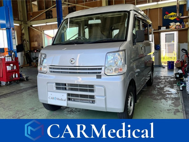 NV100クリッパー DX ハイルーフ 5AGS車 4WD