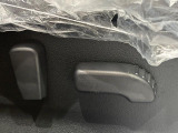 【パワーシート】スイッチ一つで簡単にシートの微調整が可能!電動だから力もいりません!快適なシートポジションにセットして、快適なドライブをお楽しみください。