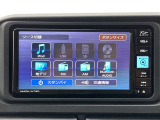 ブルートゥースに接続することにより、スマホに入ったお気に入りの音楽を車内で楽しむことができます♪あると本当に便利な機能になっています!