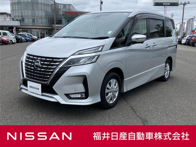 セレナ 2.0 ハイウェイスターV ステップタイプ 4WD