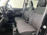【車内ルームクリーニング済】専門スタッフにより車内はきれいにルームクリーニングを行っております。