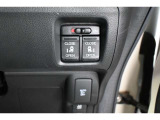 スライドドアの開閉も 運転席から