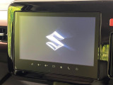 【メーカー純正9型ナビ】インテリアに溶け込むスタイリッシュな大きい「専用設計」メーカーナビを装備♪視認性や操作性など基本性能にも優れ、より上質なカーライフをお楽しみいただけます。
