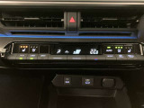 運転席の操作箇所です。ぜひ一度ご来店のうえご覧になってみてください♪