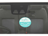 予防安全機能「スマートアシスト」を装備しています。安全機能の詳細は販売店スタッフまでおたずねください。機能を過信せず、必ずご自身で安全運転を行ってください。
