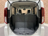 ■充実のアフターサービス■ 車の販売はもちろん、自社整備工場・自社鈑金工場・オイル交換&点検専門店舗を完備しておりますので納車後もお客様のカーライフをトータルでサポートいたします。