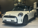 【MINI正規ディーラーMINI NEXT福岡東】弊社車輌をご覧頂き、誠にありがとうございます♪車輌価格には保証料金も含まれております。安心してご検討下さい! ※定休日 第二・第三火曜日と毎週水曜日