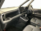 見通しのよいすっきりとした視界で、誰でも運転しやすいです。運転のしやすさは疲れにくさにも繋がりますよ♪